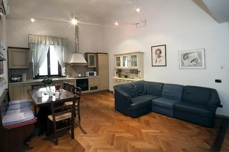 Palazzo Pergola Apartment Florence